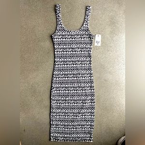 BILLABONG stretch tank dress - NWT - black/white - small